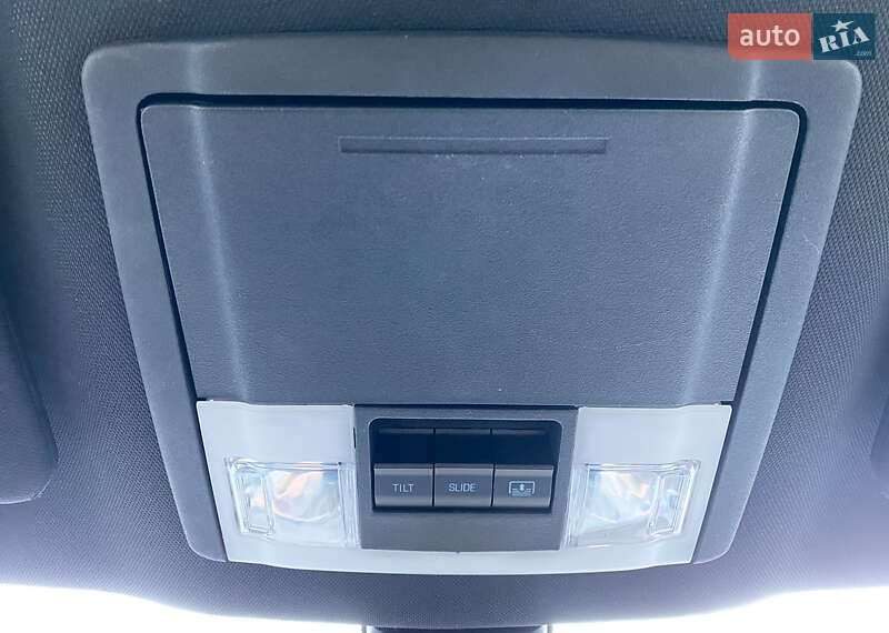 Внедорожник / Кроссовер Ford Explorer 2018 в Киеве