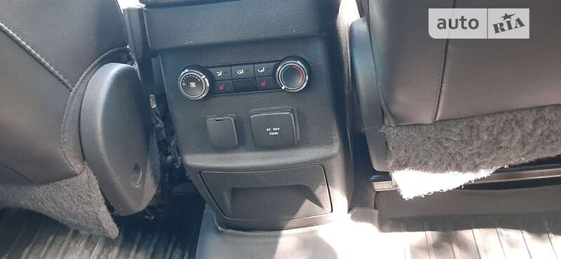Внедорожник / Кроссовер Ford Explorer 2015 в Киеве