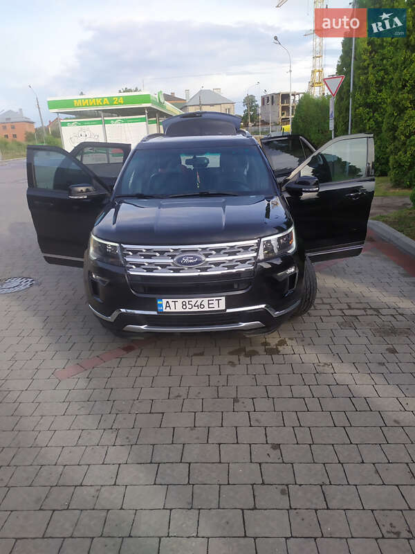 Внедорожник / Кроссовер Ford Explorer 2016 в Ивано-Франковске