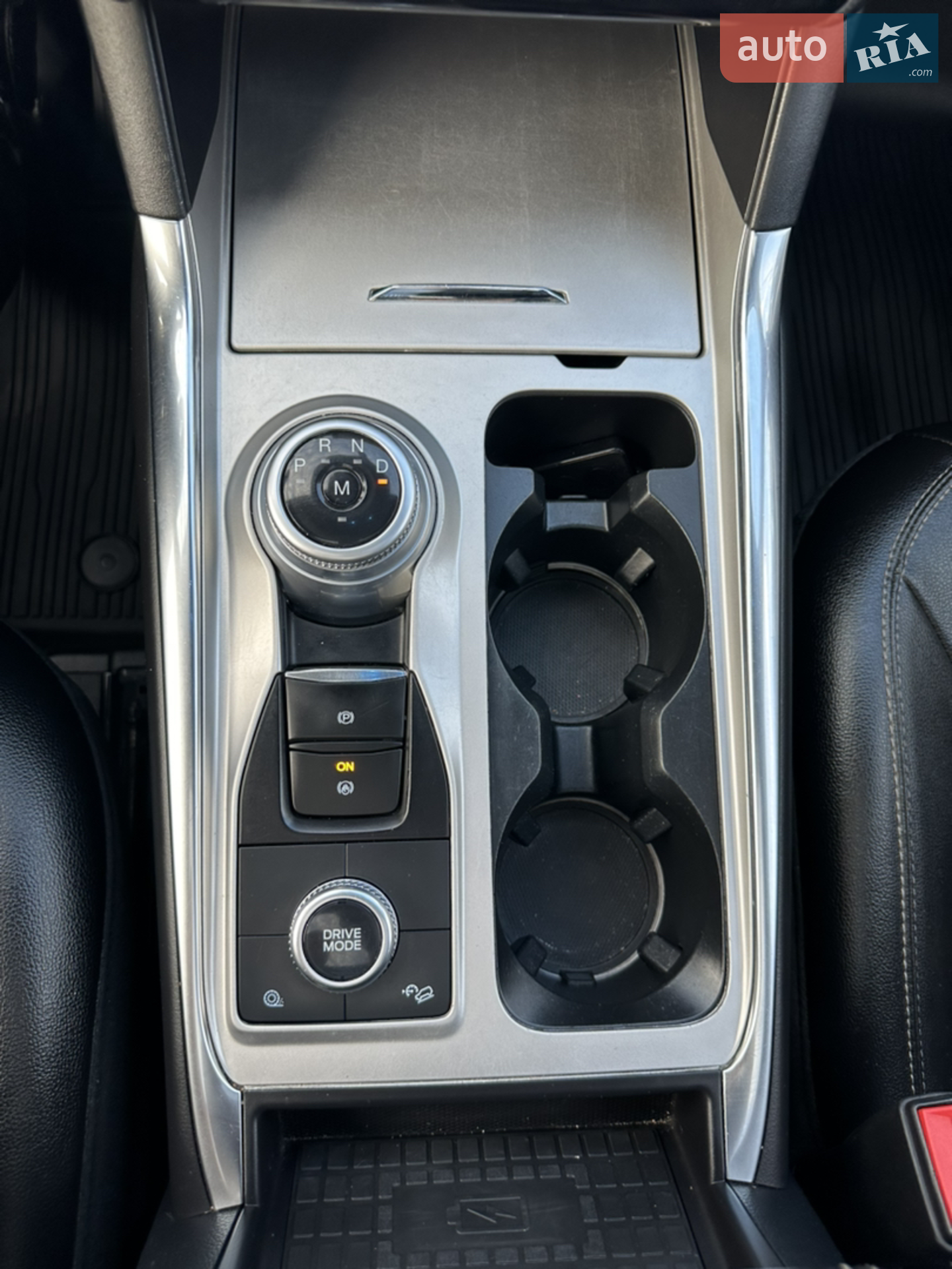 2021 Ford Explorer - мініатюра 18
