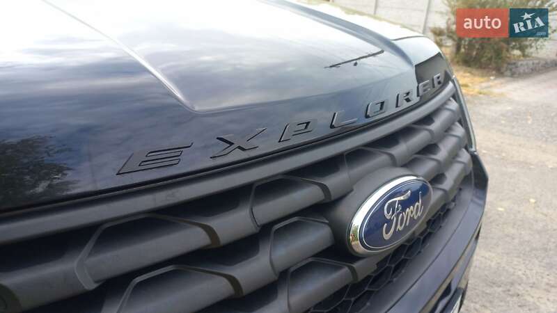 Внедорожник / Кроссовер Ford Explorer 2017 в Харькове