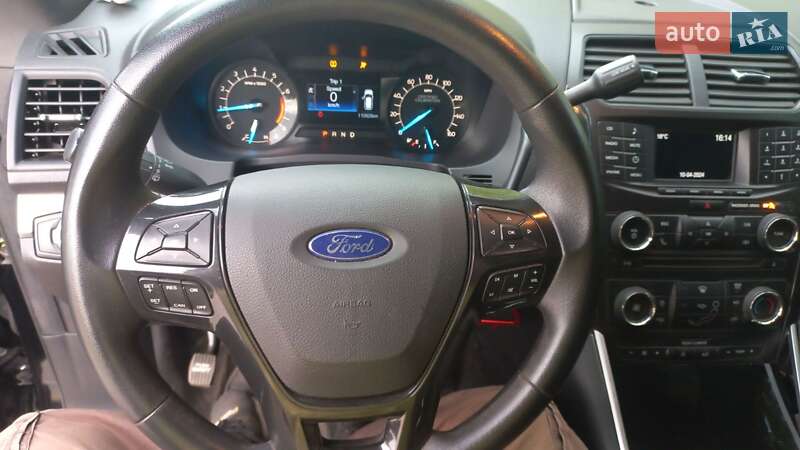 Внедорожник / Кроссовер Ford Explorer 2017 в Харькове
