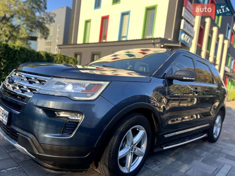 Позашляховик / Кросовер Ford Explorer 2018 в Києві