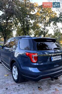 Позашляховик / Кросовер Ford Explorer 2018 в Києві