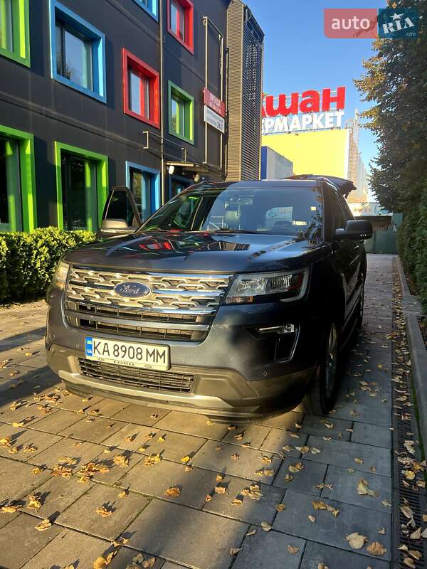 Позашляховик / Кросовер Ford Explorer 2018 в Києві
