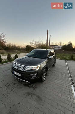 Позашляховик / Кросовер Ford Explorer 2017 в Тернополі