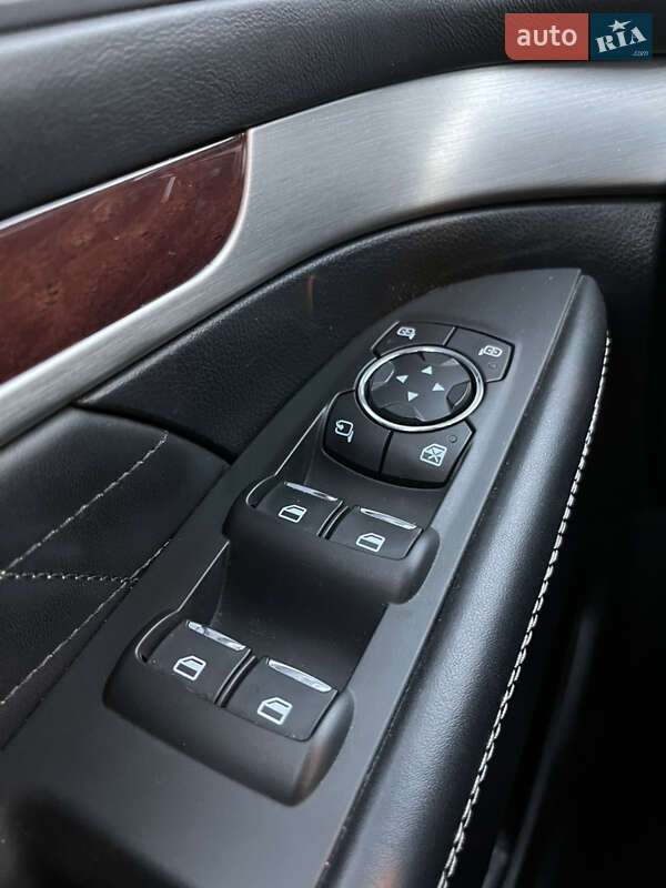 Позашляховик / Кросовер Ford Explorer 2017 в Тернополі