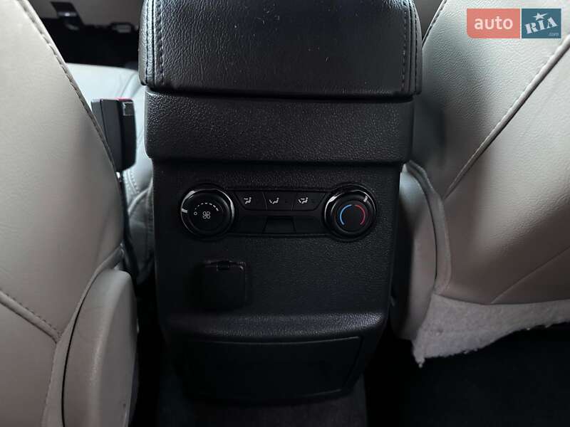 Внедорожник / Кроссовер Ford Explorer 2012 в Киеве