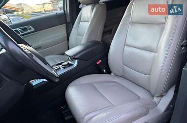 Внедорожник / Кроссовер Ford Explorer 2012 в 
