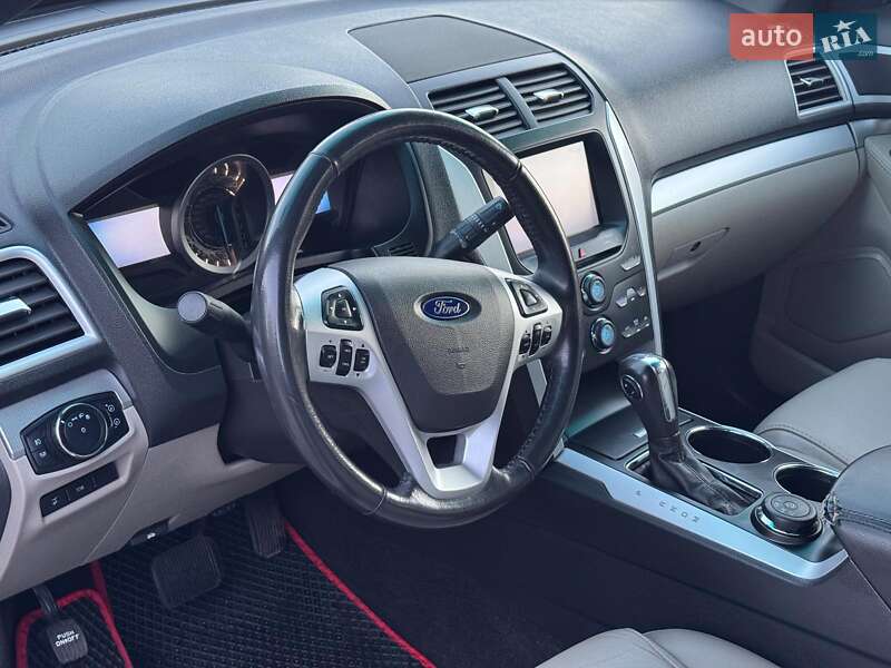 Внедорожник / Кроссовер Ford Explorer 2012 в Киеве