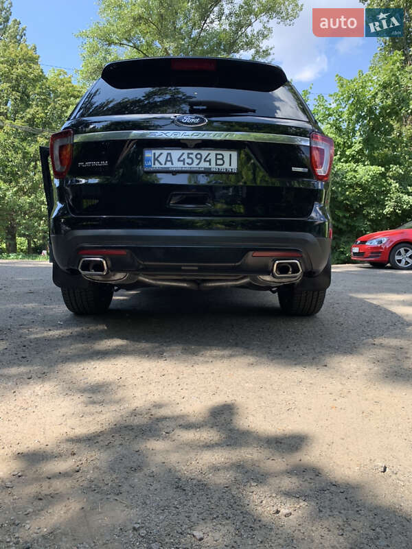 Позашляховик / Кросовер Ford Explorer 2017 в Києві фото 12 Позашляховик / Кросовер Ford Explorer 2017 в Києві