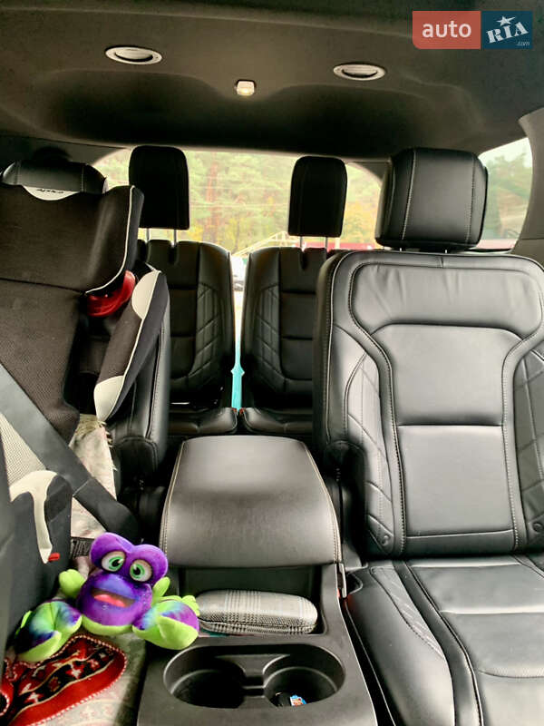 Позашляховик / Кросовер Ford Explorer 2017 в Києві фото 15 Позашляховик / Кросовер Ford Explorer 2017 в Києві