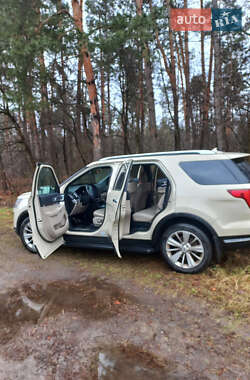 Позашляховик / Кросовер Ford Explorer 2018 в Києві фото 13 Позашляховик / Кросовер Ford Explorer 2018 в Києві