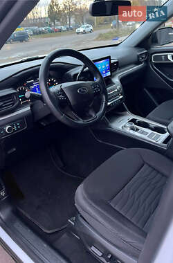 Внедорожник / Кроссовер Ford Explorer 2020 в 