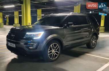 Позашляховик / Кросовер Ford Explorer 2017 в Києві