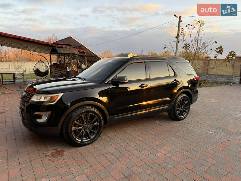 Внедорожник / Кроссовер Ford Explorer 2016 в Измаиле