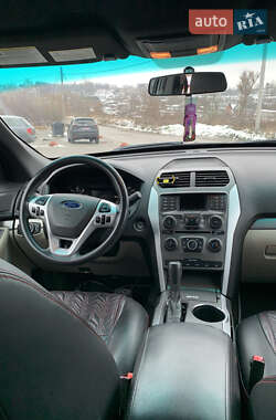 Внедорожник / Кроссовер Ford Explorer 2013 в Тернополе