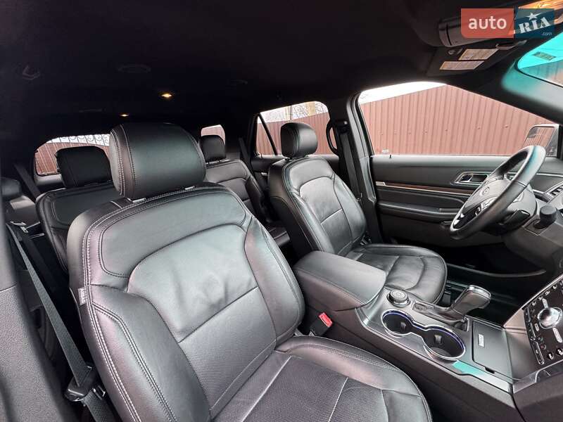 Позашляховик / Кросовер Ford Explorer 2016 в Хмельницькому