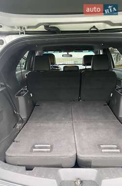 Внедорожник / Кроссовер Ford Explorer 2015 в Киеве фото 17 Внедорожник / Кроссовер Ford Explorer 2015 в Киеве