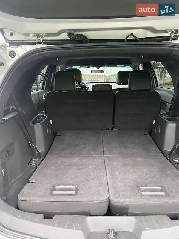 Внедорожник / Кроссовер Ford Explorer 2015 в Киеве фото 17 Внедорожник / Кроссовер Ford Explorer 2015 в Киеве