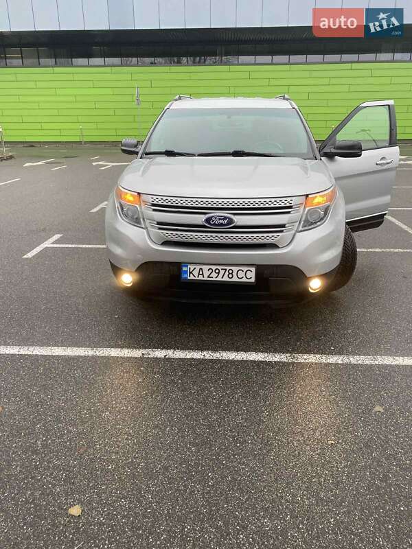 Внедорожник / Кроссовер Ford Explorer 2015 в Киеве фото 25 Внедорожник / Кроссовер Ford Explorer 2015 в Киеве