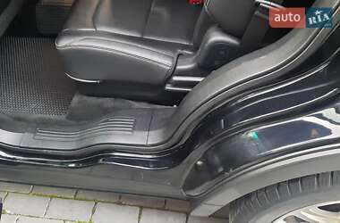 Внедорожник / Кроссовер Ford Explorer 2016 в Остроге