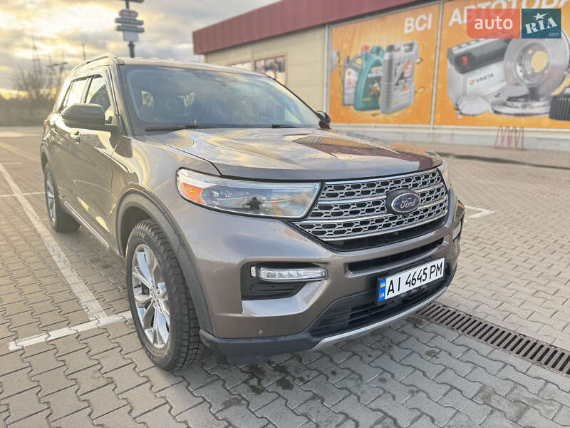 Ford Explorer 2021