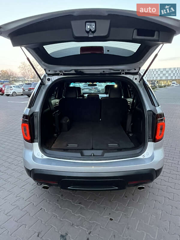 Внедорожник / Кроссовер Ford Explorer 2014 в Одессе