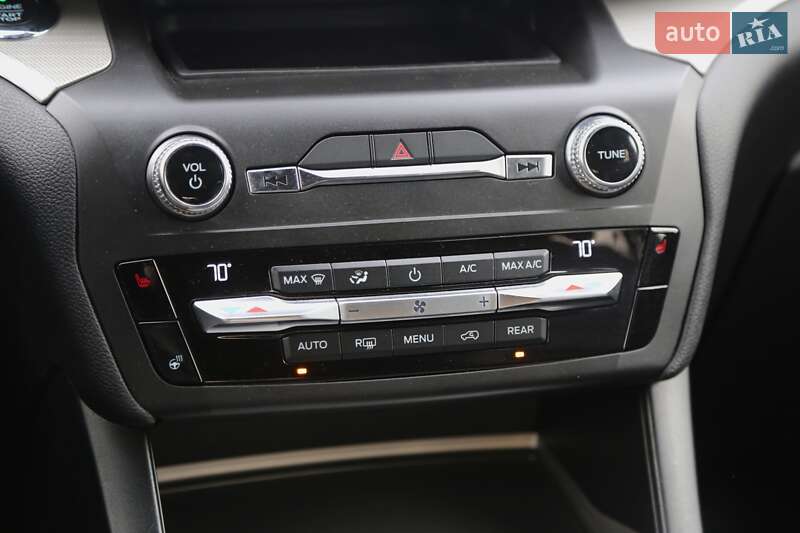 Внедорожник / Кроссовер Ford Explorer 2019 в Киеве