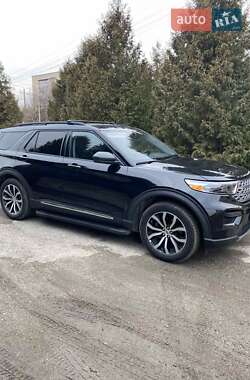 Позашляховик / Кросовер Ford Explorer 2020 в 