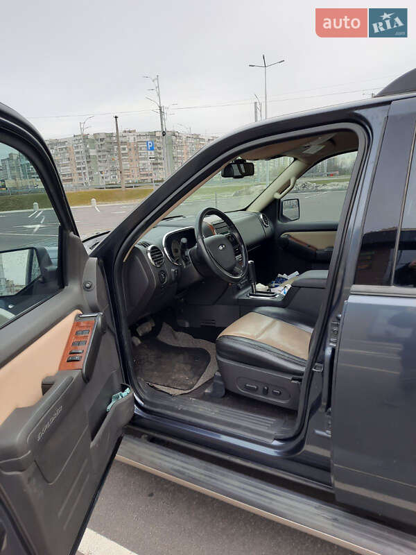 Внедорожник / Кроссовер Ford Explorer 2009 в Киеве