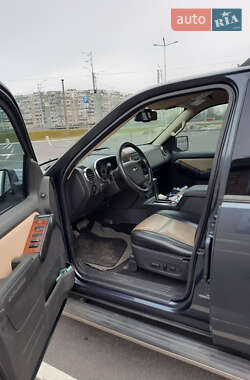 Позашляховик / Кросовер Ford Explorer 2009 в 