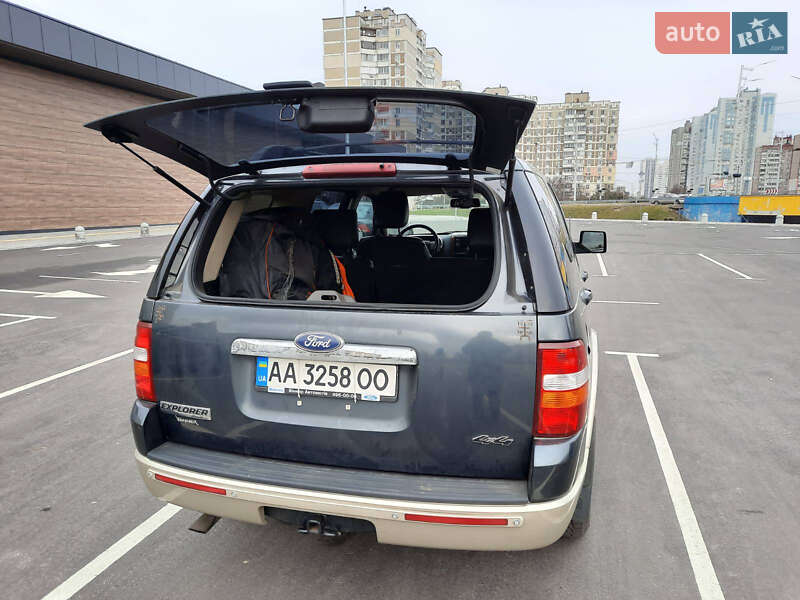 Внедорожник / Кроссовер Ford Explorer 2009 в Киеве