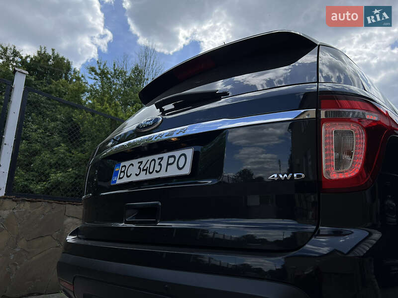 Позашляховик / Кросовер Ford Explorer 2014 в Львові