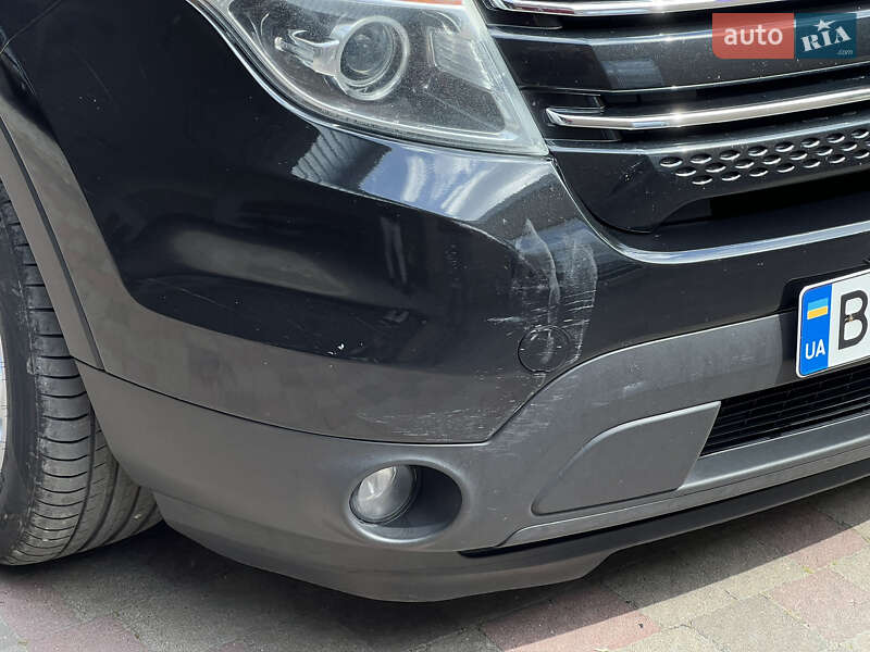 Позашляховик / Кросовер Ford Explorer 2014 в Львові