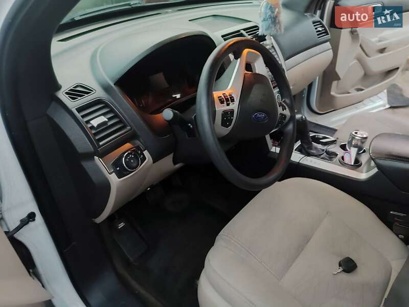 Внедорожник / Кроссовер Ford Explorer 2013 в Львове