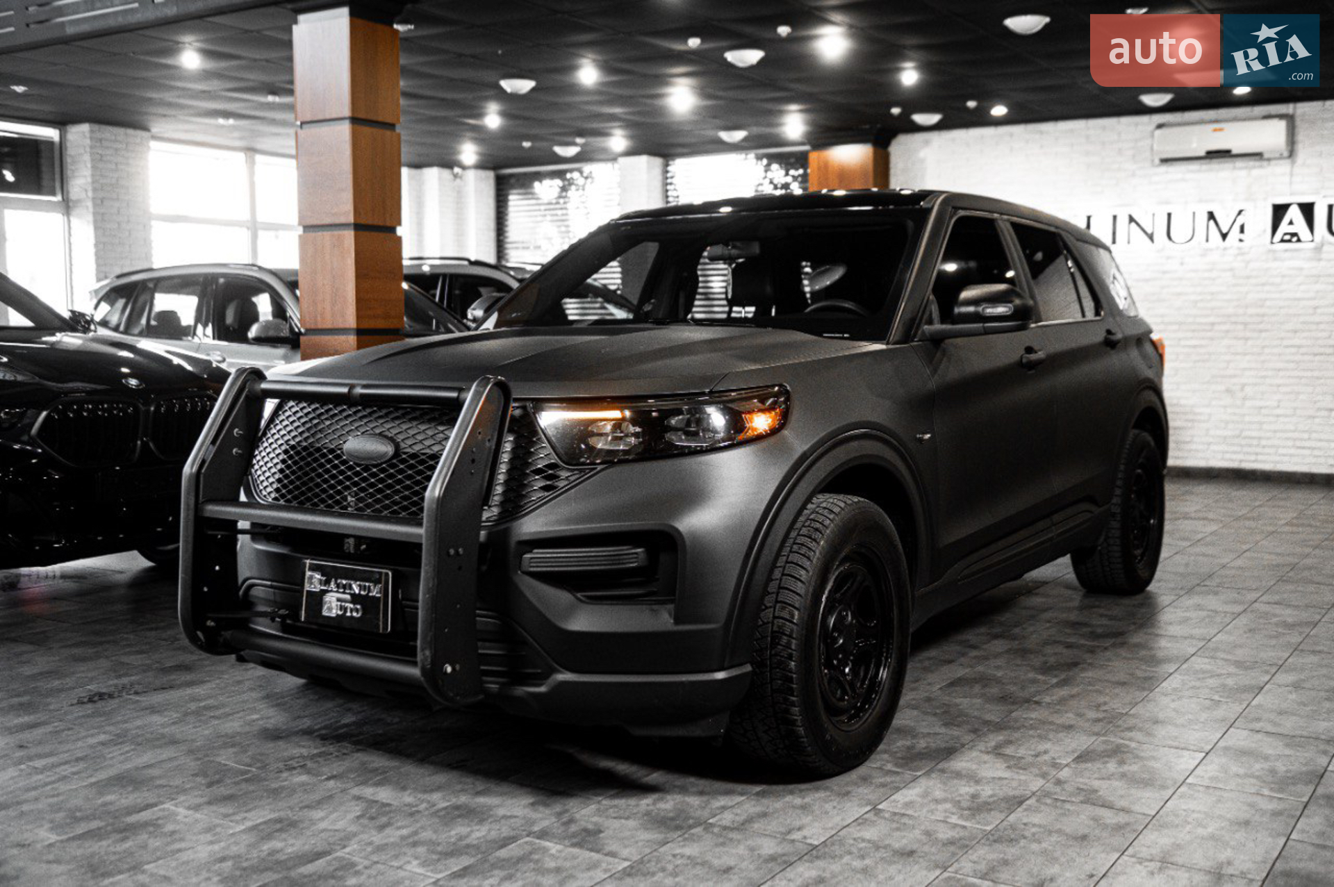 2020 Ford Explorer - мініатюра 3