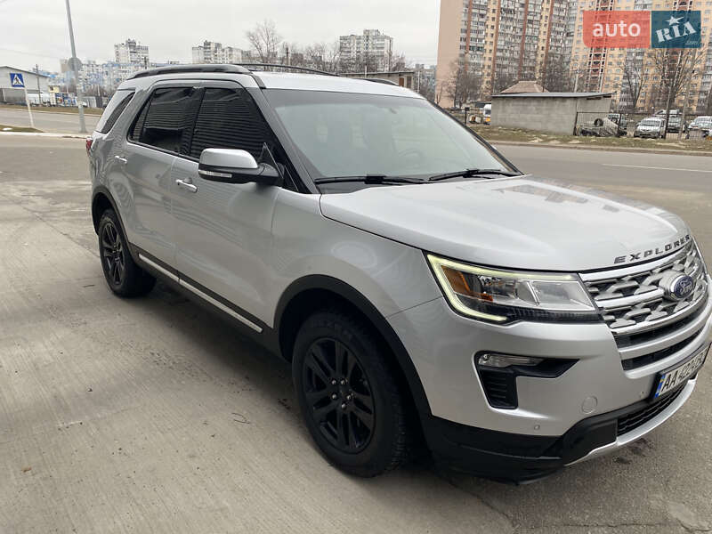 Внедорожник / Кроссовер Ford Explorer 2019 в Киеве