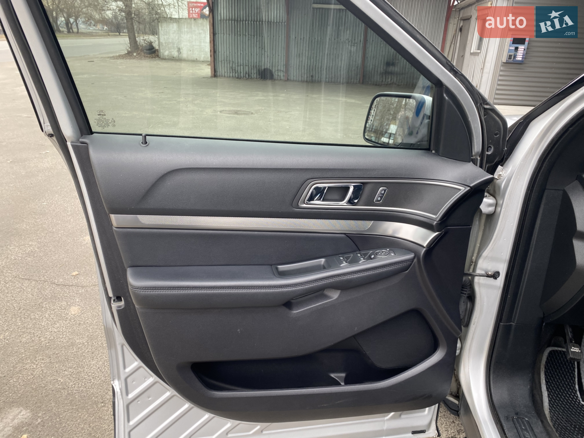 2019 Ford Explorer - мініатюра 9