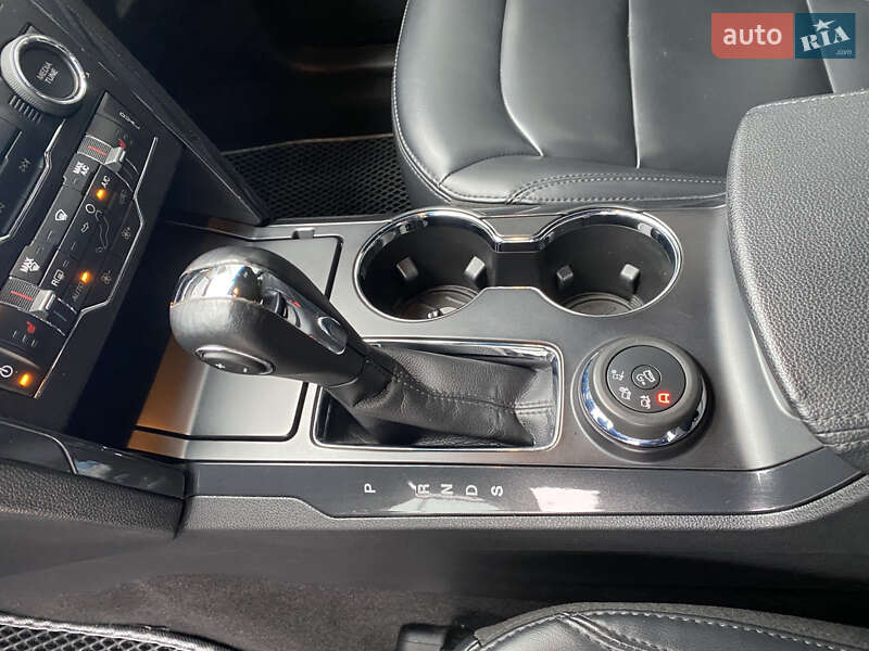 Внедорожник / Кроссовер Ford Explorer 2019 в Киеве