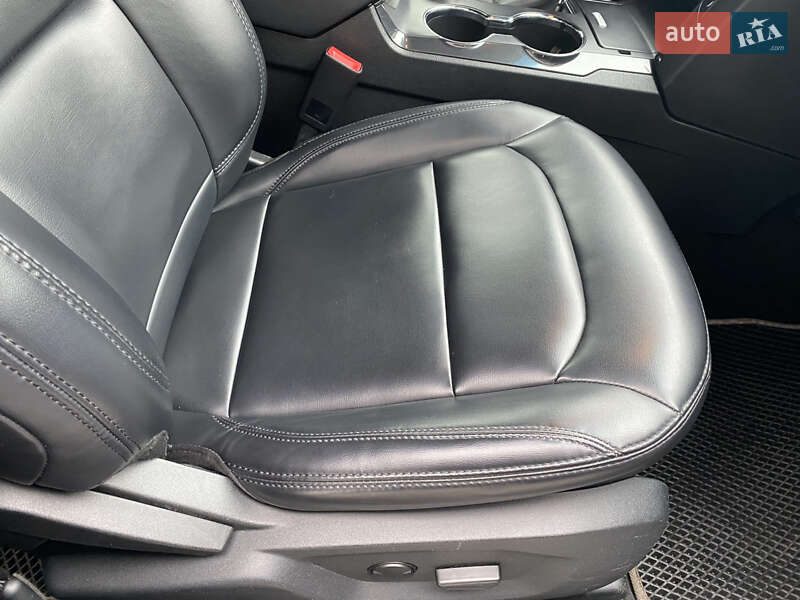 Внедорожник / Кроссовер Ford Explorer 2019 в Киеве