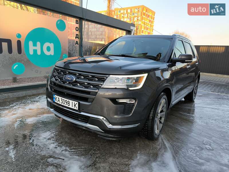 Позашляховик / Кросовер Ford Explorer 2018 в Вишневому