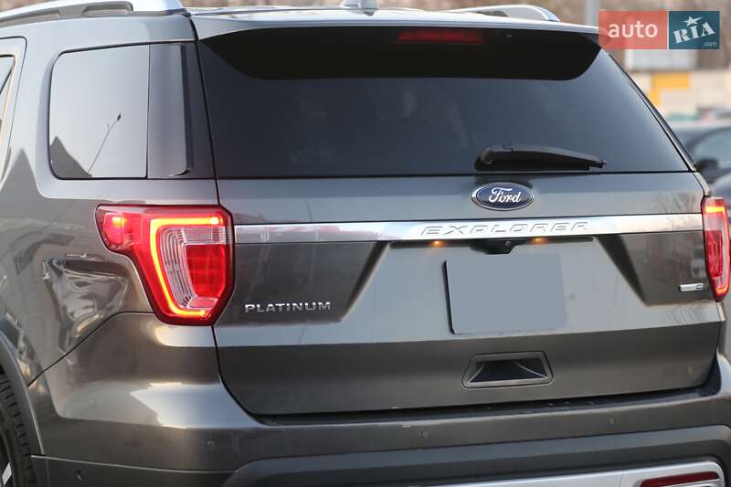 Внедорожник / Кроссовер Ford Explorer 2016 в Киеве