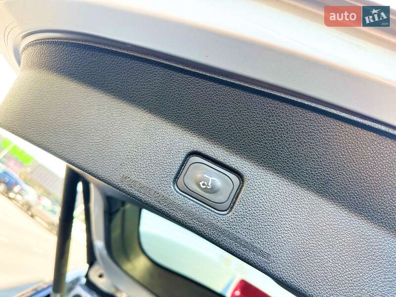 Внедорожник / Кроссовер Ford Explorer 2017 в Киеве фото 30 Внедорожник / Кроссовер Ford Explorer 2017 в Киеве