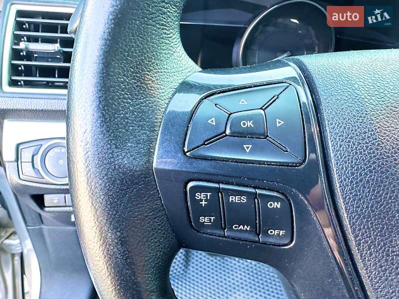 Внедорожник / Кроссовер Ford Explorer 2017 в Киеве фото 41 Внедорожник / Кроссовер Ford Explorer 2017 в Киеве