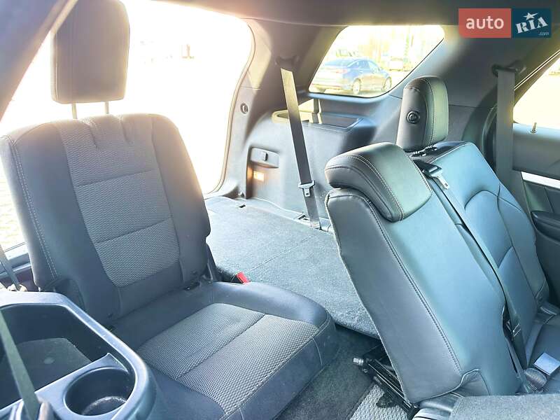 Внедорожник / Кроссовер Ford Explorer 2017 в Киеве фото 46 Внедорожник / Кроссовер Ford Explorer 2017 в Киеве