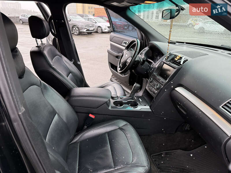Внедорожник / Кроссовер Ford Explorer 2016 в Киеве