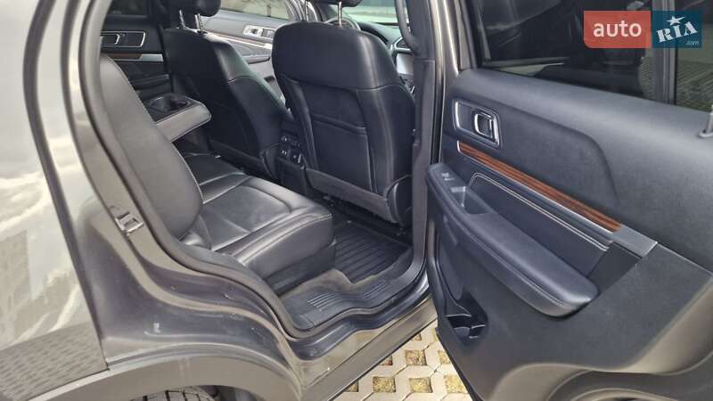 Позашляховик / Кросовер Ford Explorer 2017 в Хмельницькому