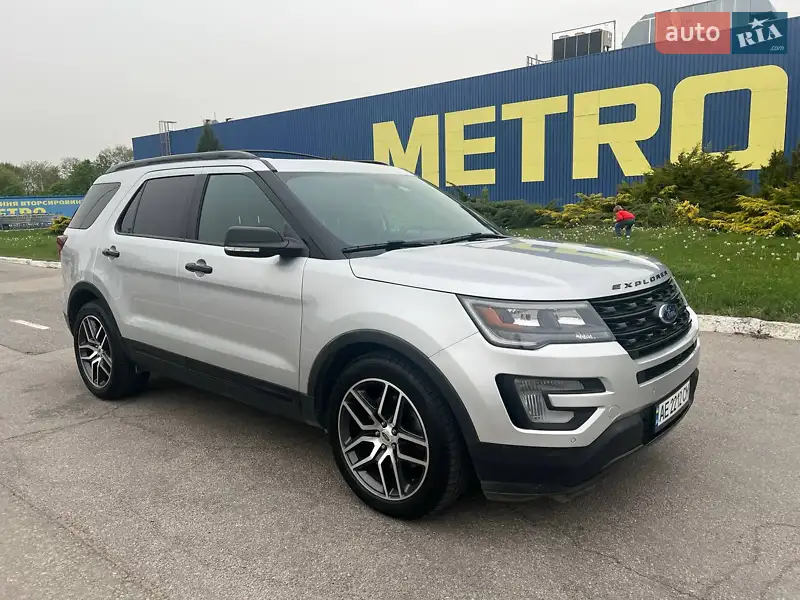 Ford Explorer 2017 VIN 1FM5K8D86JGA52977 фото оголошення 32 з 73
