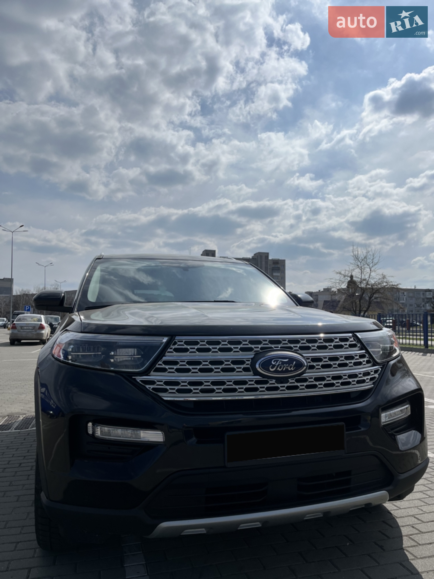 2022 Ford Explorer - мініатюра 3